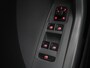 Volkswagen T-Cross 1.0 TSI Life | Trekhaak | Carplay | Virtual Cockpit | Side Assist | Navigatie | Sportstoelen | Adaptive cruise | Getint glas | Regen-/lichtsensor