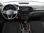 Volkswagen T-Cross 1.0 TSI Life | Trekhaak | Carplay | Virtual Cockpit | Side Assist | Navigatie | Sportstoelen | Adaptive cruise | Getint glas | Regen-/lichtsensor