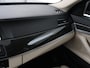 BMW 5-Serie 520i Luxury Edition | Origineel NL | Comfortstoelen | Leder | Trekhaak | Stoelverwarming | Bi-Xenon | Navigatie | Bluetooth | Parkeerhulp | Climate control | Cruise control