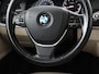 BMW 5-Serie 520i Luxury Edition | Origineel NL | Comfortstoelen | Leder | Trekhaak | Stoelverwarming | Bi-Xenon | Navigatie | Bluetooth | Parkeerhulp | Climate control | Cruise control