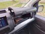 Opel Vivaro-e Electric L2 75 kWh 136pk | 8 jaar garantie | 0% financial lease | Houten afwerking laadruimte | NAVI | Multimedia | Apple Carplay | Android Auto | Achteruitrijcamera | Parkeersensoren voor en achter | Dode hoek detectie | Digitale cockpit | Stuurwielbediening | Mistlampen | Licht- en regensensor | Automatic light | Tussenwand comfort met raam | Bestuurdersstoel comfort | Bank voorpassagiers | Reservewiel | van €47.469 voor €36.450 ex. BTW rijklaar