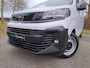 Opel Vivaro-e Electric L3 75 kWh 136pk | 8 jaar garantie | 0% financial lease | Houten afwerking laadruimte | LED laadruimteverkichting | NAVI | Multimedia | Apple Carplay | Android Auto | Achteruitrijcamera | Parkeersensoren voor en achter | Dode hoek detectie | Digitale cockpit | Stuurwielbediening | Mistlampen | Licht- en regensensor | Automatic light | Tussenwand comfort met raam | Bestuurdersstoel comfort | Bank voorpassagiers | Reservewiel | van €48.469 voor €36.195 ex. BTW rijklaar