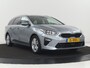 Kia Ceed 1.0 T-GDi DynamicPlusLine | Stoelverwarming | Carplay | Camera | Navigatie | Stuurverwarming | Half leder | Cruise control | Keyless | DAB | Parkeerhulp | Climate control | Bluetooth
