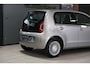 Volkswagen Up! 1.0 BMT high up! 88dkm Airco/Stoelverwarming/15"LMV 5 deuren
