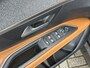 Peugeot 3008 1.6 e-THP Blue Lease Premium 165pk Panoramadak / Trekhaak / Camera