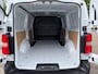 Fiat e-Scudo L3 75 kWh 136pk | ACTIE | 8 jaar garantie | 0% financial lease | Houten afwerking laadruimte | LED laadruimteverlichting | NAVI | Multimedia | Draadloze Apple Carplay en Android Auto | Parkeersensoren voor- en achter | Achteruitrijcamera | Dode hoek detectie | Tussenwand comfort met raam | Bestuurdersstoel comfort met armsteun | Bank voorpassagiers | Reservewiel | van €48.469 voor €36.195 ex. BTW rijklaar