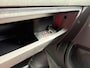 Fiat e-Scudo L3 75 kWh 136pk | 8 jaar garantie | 0% financial lease | Houten afwerking laadruimte | LED laadruimteverlichting | NAVI | Multimedia | Draadloze Apple Carplay en Android Auto | Parkeersensoren voor- en achter | Achteruitrijcamera | Dode hoek detectie | Tussenwand comfort met raam | Bestuurdersstoel comfort met armsteun | Bank voorpassagiers | Reservewiel | van €48.469 voor €37.195 ex. BTW rijklaar