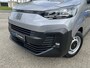Fiat e-Scudo L3 75 kWh 136pk | 8 jaar garantie | 0% financial lease | Houten afwerking laadruimte | LED laadruimteverlichting | NAVI | Multimedia | Draadloze Apple Carplay en Android Auto | Parkeersensoren voor- en achter | Achteruitrijcamera | Dode hoek detectie | Tussenwand comfort met raam | Bestuurdersstoel comfort met armsteun | Bank voorpassagiers | Reservewiel | van €49.119 voor €37.695 ex. BTW rijklaar