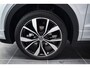 Volkswagen T-Cross 2x R-Line|Camera|18 inch|Acc|Matrix led