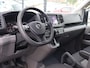 Volkswagen Crafter 35 2.0 TDI 177 PK AUT. L3H3 + 3000 KG TREKHAAK | ADAPTIVE CRUISE | LED | CAMERA | CARPLAY | STOELVERW.