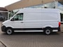 Volkswagen Crafter 35 2.0 TDI 177 PK AUT. L3H3 + 3000 KG TREKHAAK | ADAPTIVE CRUISE | LED | CAMERA | CARPLAY | STOELVERW.