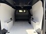 Fiat e-Scudo L3 75 kWh 136pk | 8 jaar garantie | 0% financial lease | Houten afwerking laadruimte | Exterieur Pakket | Full LED koplampen | NAVI | Multimedia | Draadloze Apple Carplay en Android Auto | Achteruitrijcamera | Parkeersensoren voor en achter | Dode hoek detectie | Mistlampen | Automatische verlichting | Licht en regensensor | Elektrisch inklapbare spiegels | Stoelverwarming | Stuurverwarming | Keyless Entry | Climate Control | Bestuurdersstoel comfort | Bank voorpassagiers | Scheidingswand comfort met raam | van €50.919 voor €39.095 ex. BTW rijklaar