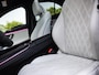 Mercedes-Benz E-klasse 300 e AMG Line | SOFTCLOSE | AIRMATIC | ACHTERASBESTURING | STOELMASSAGE | STOELVENTILATIE | 20 INCH | RIJ-ASSISTENTIE PAKKET | 360 CAMERA | KEYLESS | ELEKTR.TREKHAAK | PANORAMA/SCHUIF-KANTELDAK | HYPERSCREEN | NAUTICBLAUW | NP 95 K |
