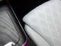 Mercedes-Benz E-klasse 300 e AMG Line | SOFTCLOSE | AIRMATIC | ACHTERASBESTURING | STOELMASSAGE | STOELVENTILATIE | 20 INCH | RIJ-ASSISTENTIE PAKKET | 360 CAMERA | KEYLESS | ELEKTR.TREKHAAK | PANORAMA/SCHUIF-KANTELDAK | HYPERSCREEN | NAUTICBLAUW | NP 95 K |