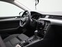 Volkswagen Passat Variant 2.0 TDI 90kW DSG Style Business AUTOMAAT | SPORTSTOELEN | NAVIGATIE | APPLE CARPLAY | CAMERA | CLIMA | ADAPTIEVE CRUISE | DAB | PDC | ELEKTRISCHE KOFFERKLEP EN STOEL | 12 MAANDEN BOVAG GARANTIE |