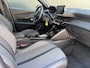Peugeot 2008 1.2 PureTech Allure Pack - Camera - Virtual - Carplay