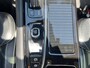 Volvo V90 T6 AWD R-Design | Blis | Pano dak | Trekhaak | AppleCarplay | Google | Keyless | Stuur en Stoel verwarming | Harman Kardon audio | Elektrische stoelen |