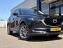 Mazda CX-5 2.0 SkyActiv-G 165 Sport Selected / Automaat / NL-Auto / 1e-Eigenaar / Head-Up Display / Stuur-/Stoelverwarming / Trekhaak / Cruise-Control / Rondom-Camerazicht / LED / Dodehoek-Detectie / Climate-Control / DAB Radio-Bluetooth / Camera / 19'' LMV / All-Season / ENZ.