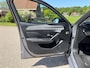 Peugeot 308 1.2 PureTech Allure Pack Business / Navigatie / Camera / Climate Control / Led verlichting / 17"LM Velgen /