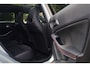 Mercedes-Benz A-klasse 180 Ambition Aut. | AMG-Pakket | Apple Car Play | Stoelverwarming | Full Led | Historie | 18 Inch | Navi |
