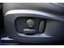 Land Rover Defender 110 P 400 110 BENZINE HSE 7p. / 22 Inch / NL-Auto