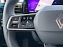 Renault Clio 1.8 Hybrid 160 esprit Alpine | Harman & Kardon | 360 Camera | Stoel- & Stuurverwarming | Apple Carplay & Android Auto | Sfeerverlichting | Rijdende Demo | Beschikbaar vanaf Juli 2026