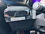 Renault Clio 1.8 Hybrid 160 esprit Alpine | Harman & Kardon | 360 Camera | Stoel- & Stuurverwarming | Apple Carplay & Android Auto | Sfeerverlichting | Rijdende Demo | Beschikbaar vanaf Juli 2026