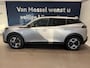 Peugeot e-2008 EV Allure Avantage 54 kWh | Camera | Adaptive Cruise control | Navigatie | Climate control