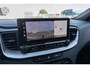Kia ProCeed 1.5 T-GDi GT-Line | Trekhaak | Panoramadak | Lederen Bekleding | Stoelverwarming | Achteruitrijcamera | Parkeersensoren | Cruise Control Adaptief | Keyless Entry | Elektrische Achterklep | Navigatie | Apple Carplay | Android Auto