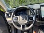 Volvo XC60 T6 Plug-in hybrid AWD Plus Dark | Blis | Elektrische stoelen | Pano dak | Trekhaak | Stuur en Stoel verwarming | Harman Kardon audio | Keyless | 360 camera | Google |