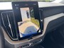 Volvo XC60 T6 Plug-in hybrid AWD Plus Dark | Blis | Elektrische stoelen | Pano dak | Trekhaak | Stuur en Stoel verwarming | Harman Kardon audio | Keyless | 360 camera | Google |