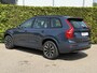 Volvo XC90 T8 Plug-in hybrid AWD Ultra Dark | Blis | AppleCarplay | Harman Kardon Audio | Trekhaak | Pano dak| Headup display | Keyless | 360 camera | 7 zits |