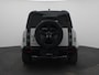 Land Rover Defender 2.0 P300e 110 HSE Dynamic Edition | Cold Climate & Black Pack | ClearSight | 22'' velgen | Elek. trekhaak |