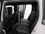 Land Rover Defender 2.0 P300e 110 HSE Dynamic Edition | Cold Climate & Black Pack | ClearSight | 22'' velgen | Elek. trekhaak |