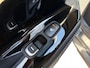 Kia Niro EV e-Niro ExecutiveLine 64 kWh | Navigatie | Warmtepomp | Schuifkanteldak | Trekhaak | Privacy Glass | Elektrische achterklep | Keyless Entry | Apple Car Play/Android Auto | 1e Eigenaar | Geventileerde en verwarmbare stoelen | Meest complete uitvoering | NL - Auto |