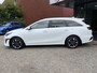 Kia Ceed Sportswagon 1.6 GDI PHEV DynamicLine // NAVI + CARPLAY // ADAPTIVE CRUISE // FULL LED // KEYLESS // STOEL + STUURWIELVERWARMING