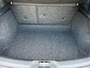 Volvo V40 1.5 T2 122PK Momentum LED/NAVI/PDV Voor en achter