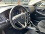Volvo V40 1.5 T2 122PK Momentum LED/NAVI/PDV Voor en achter