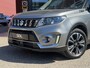 Suzuki Vitara 1.4 Boosterjet Stijl // PANO SCHUIF-DAK // KEYLESS // ADAPTIV. CRUISE // CAMERA+SENSOREN // NAVI+CARPLAY // STOELVERWARMING //