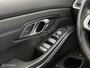BMW 3-Serie 330i High Executive M-SPORT/PANO/LASER/360/HEAD