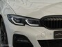 BMW 3-Serie 330i High Executive M-SPORT/PANO/LASER/360/HEAD