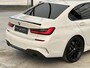 BMW 3-Serie 330i High Executive M-SPORT/PANO/LASER/360/HEAD
