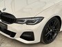BMW 3-Serie 330i High Executive M-SPORT/PANO/LASER/360/HEAD