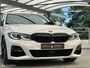 BMW 3-Serie 330i High Executive M-SPORT/PANO/LASER/360/HEAD