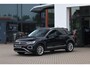 Volkswagen T-Roc 1.0 TSI Style 116PK / 81kW, Afneembare trekhaak, ErgoActive bestuurdersstoel, lederen alcantara bekleding, navigatie, privacy glas, 2-zone climatronic, verwarmbare voorstoelen, lederen multifunctioneel stuurwiel, parkeersensoren voor en achter (pdc), draadloze telefoonlader, spraakbediening, draadloos Apple Carplay & Android Auto, elektrische lendesteun, adaptieve cruise control (acc), elektrisch verstel-, verwarm- en inklapbare buitenspiegels, navigatie, DAB+ etc.