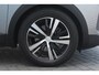 Peugeot 3008 1.6 HYBRID 225PK GT PACK AUTOMAAT / NAVI / LEDER / CLIMA / AGR / PDC / 18" LMV / CAMERA / KEYLESS / WINTERPAKKET / FULL-LED / NIEUWSTAAT !!