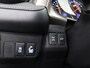 Toyota RAV4 2.0 Executive Business 4WD AfnTrekhaak, Automaat, Camera, Cruise control, Parkeersensor achter, Voorstoelen verwarmd, Navigatiesysteem full map Op zoek naar een ruime en comfortabele SUV met een betrouwbare reputatie? Deze Toyota RAV4 2.0 Executive Business uit 2015 biedt alles wat je nodig hebt: kracht, luxe en veelzijdigheid in één