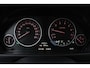 BMW 3-Serie Touring 318i High Executive | Stoelverwarming | Leder | Cruise Control | PDC V+A | 18 Inch