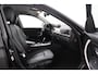BMW 3-Serie Touring 318i High Executive | Stoelverwarming | Leder | Cruise Control | PDC V+A | 18 Inch
