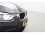 BMW 3-Serie Touring 318i High Executive | Stoelverwarming | Leder | Cruise Control | PDC V+A | 18 Inch